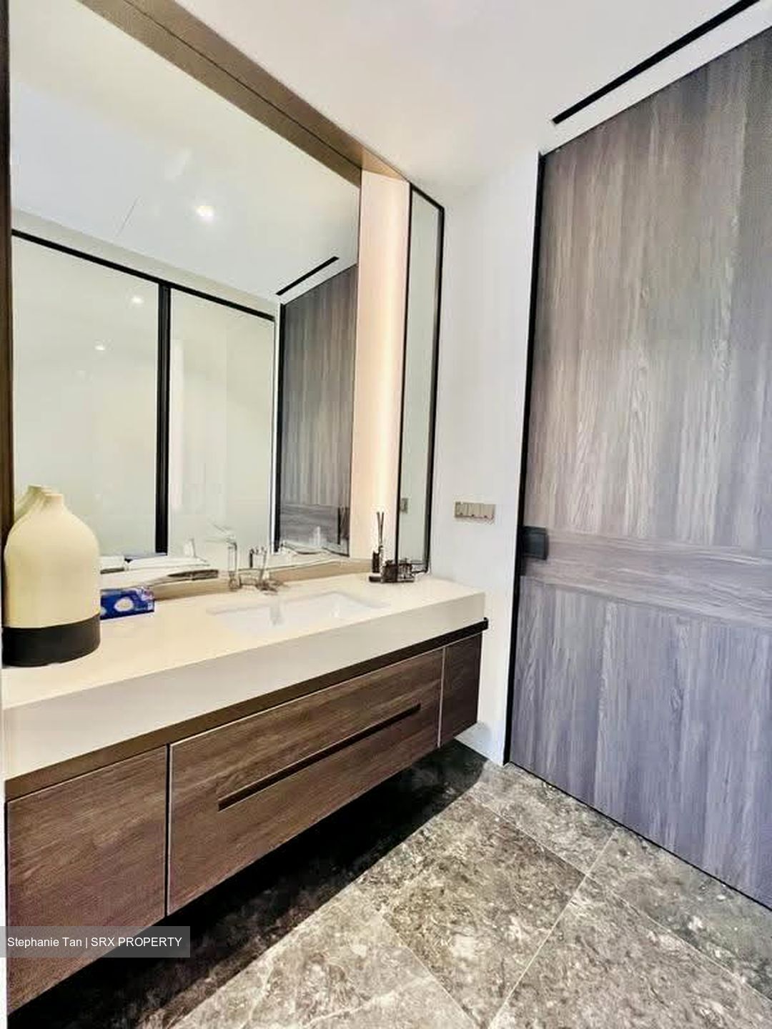 19 Nassim (D10), Apartment #620871381